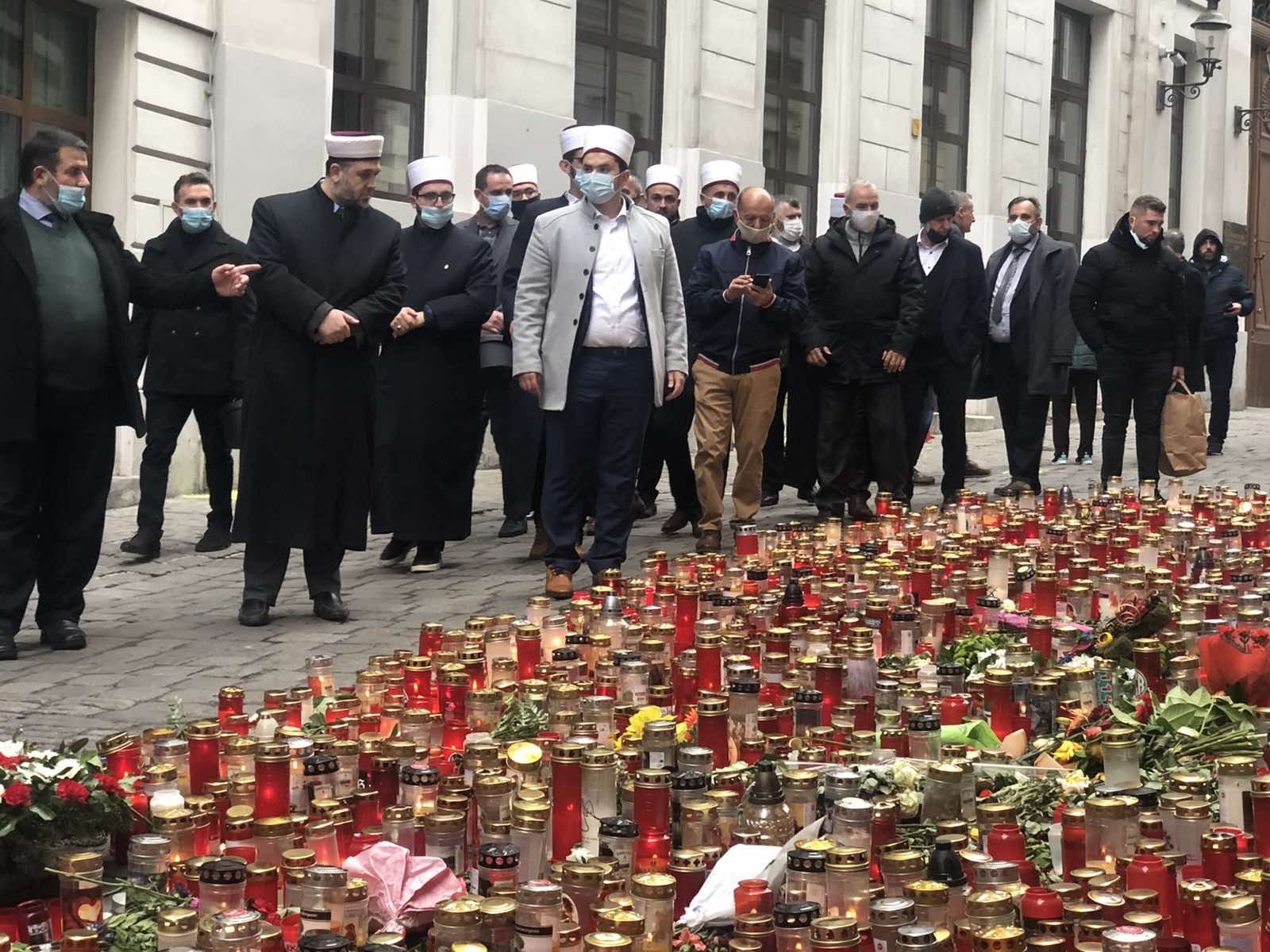 Albanische Kultugemeinde betet für die Opfer